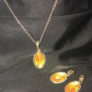 Statement necklace Set- Vintage ❤️